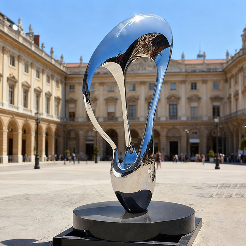 Sculpture en acier inoxydable poli miroir