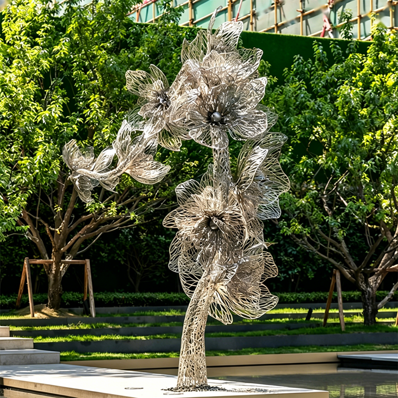 Pourquoi l'acier inoxydable est-il le meilleur choix pour des sculptures décoratives durables et élégantes ?